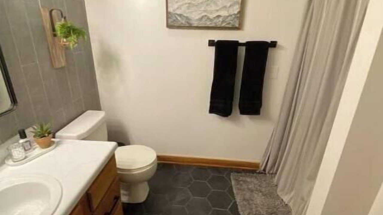 Photo of Bathroom in Rock Island