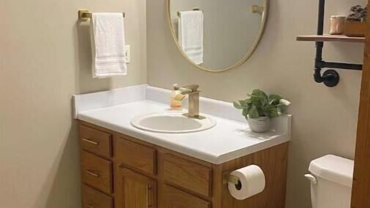 Photo of Bathroom in Rock Island