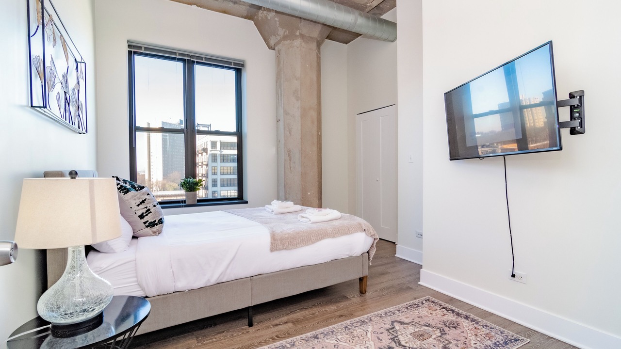 Photo of Bedroom in Near South Side