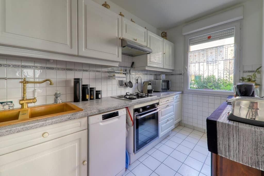 Photo of Kitchen in Serris