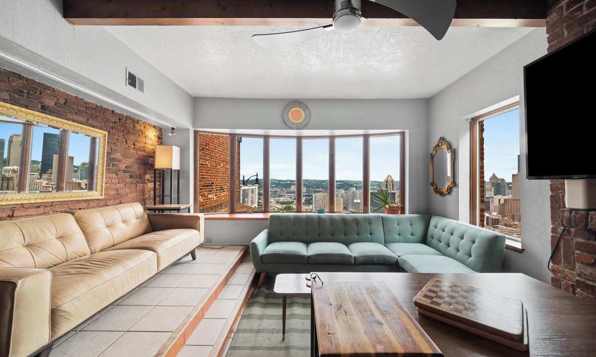 Photo of Livingroom in Mount Washington