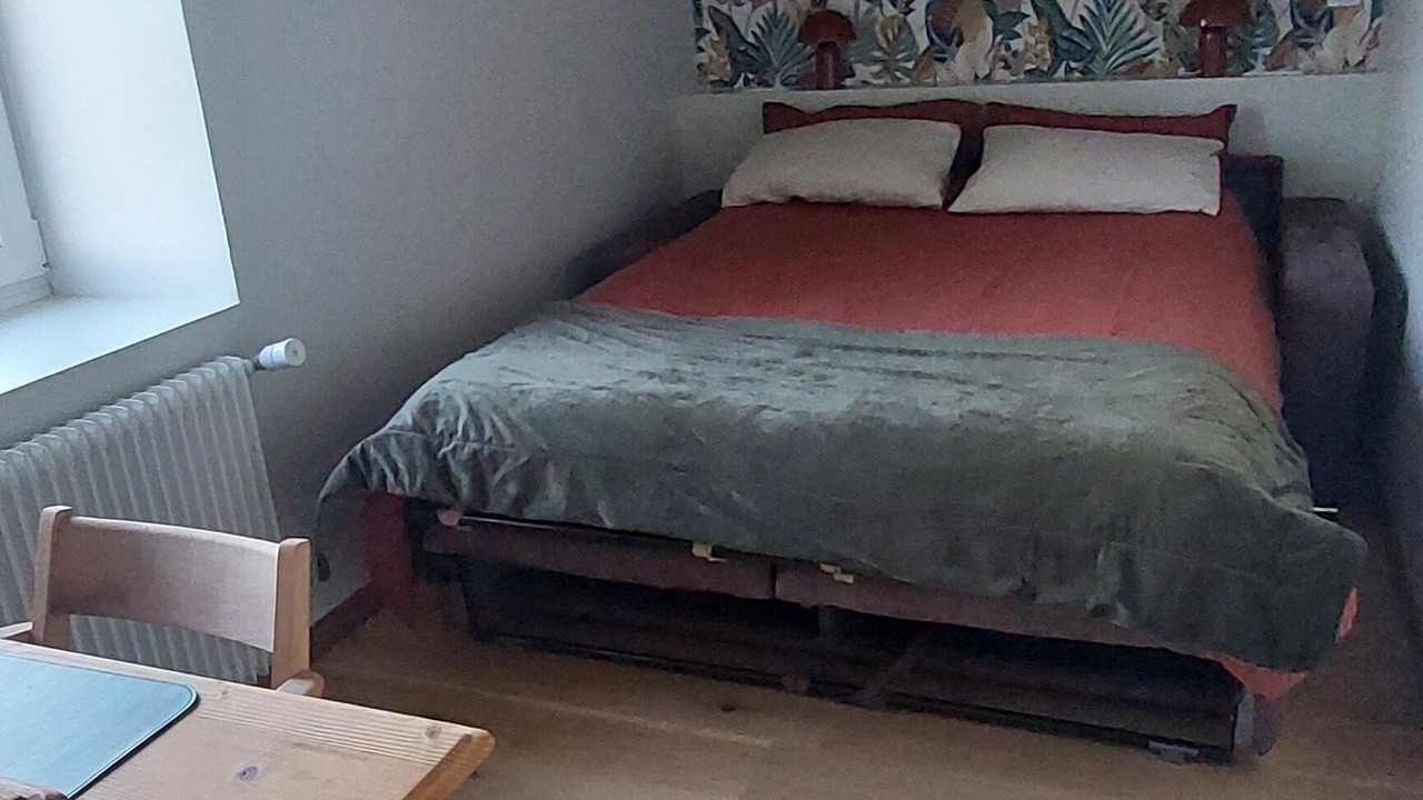 Photo of Bedroom in Vienne-en-Bessin