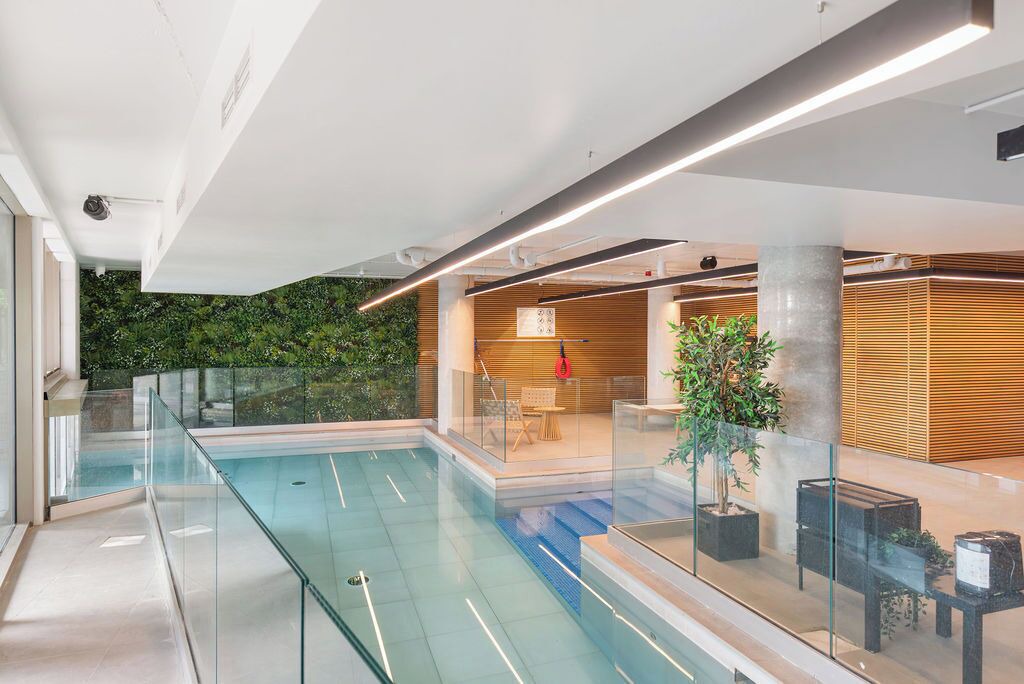 Photo of Others in Dudden Hill