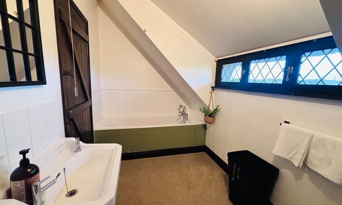 Photo of Bathroom in Waterlooville