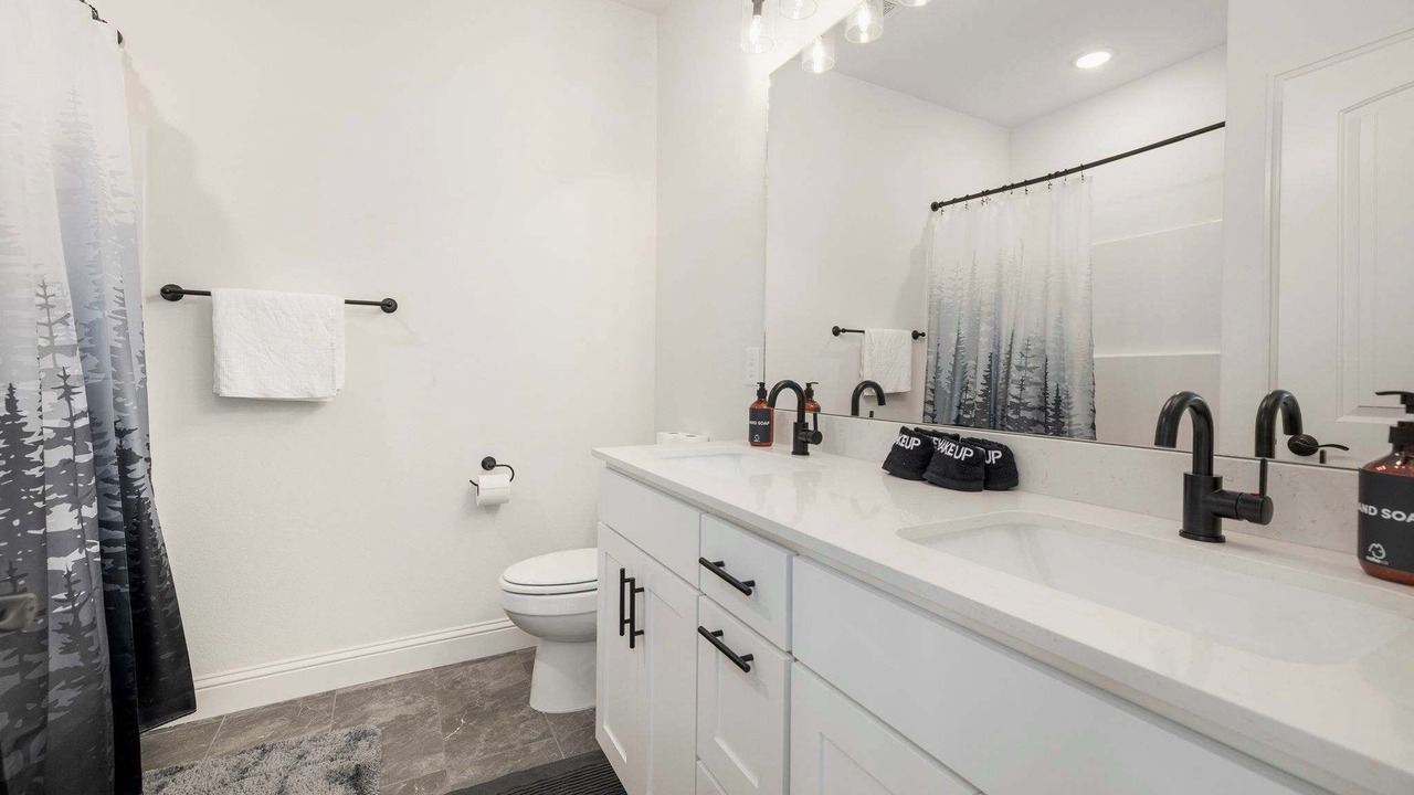 Photo of Bathroom in Rogers