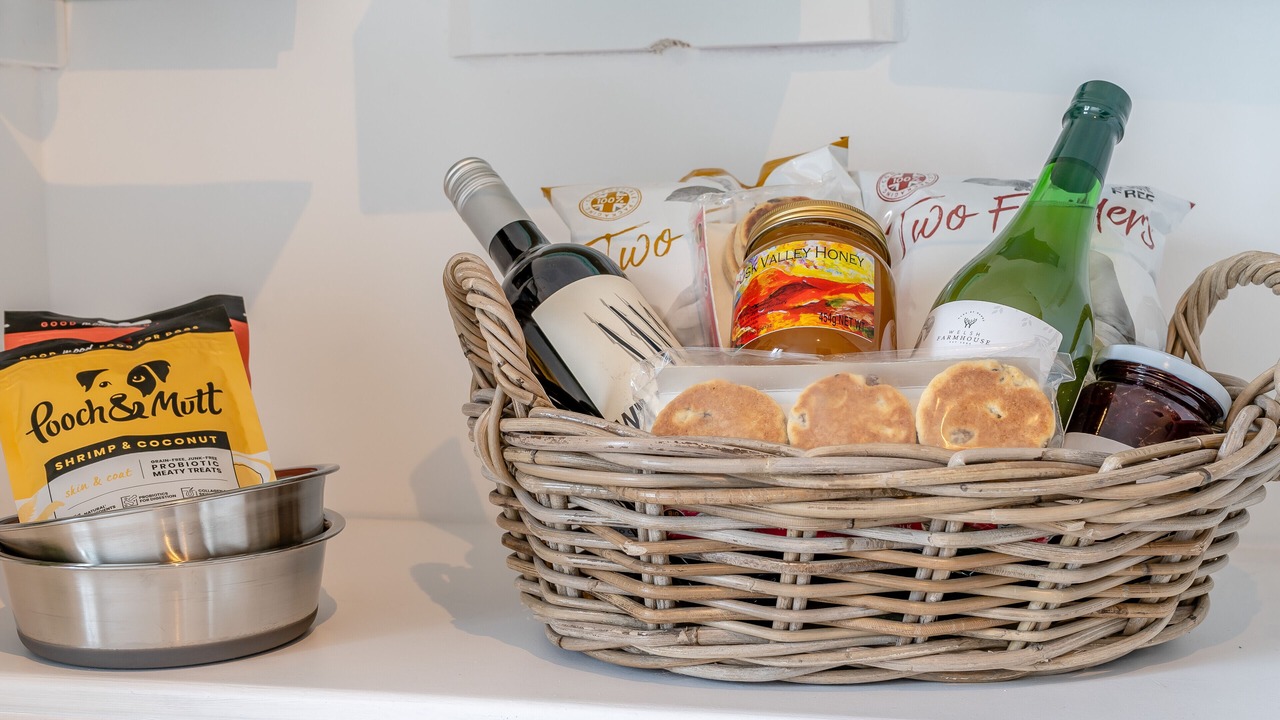 Photo of Others in Crickhowell