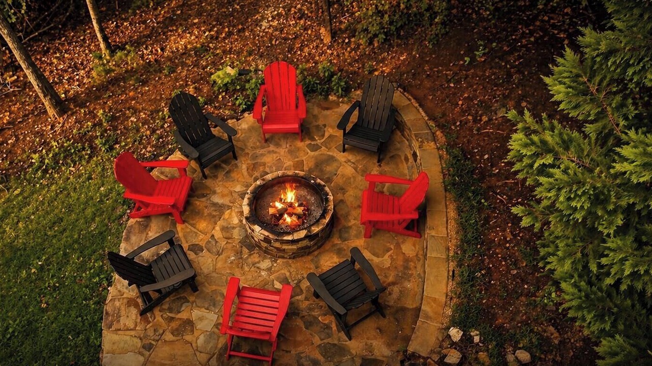 Photo of Patio Balcony in Necowa Cove