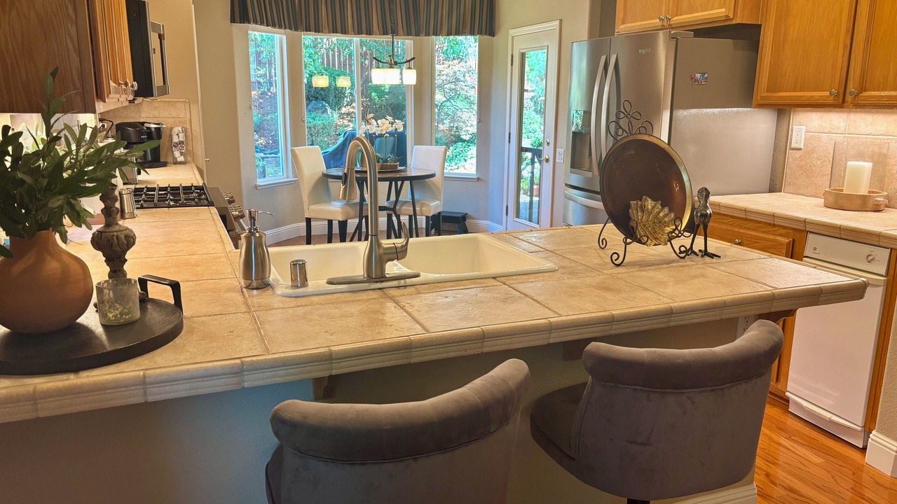 Photo of Kitchen in Whitney Oaks