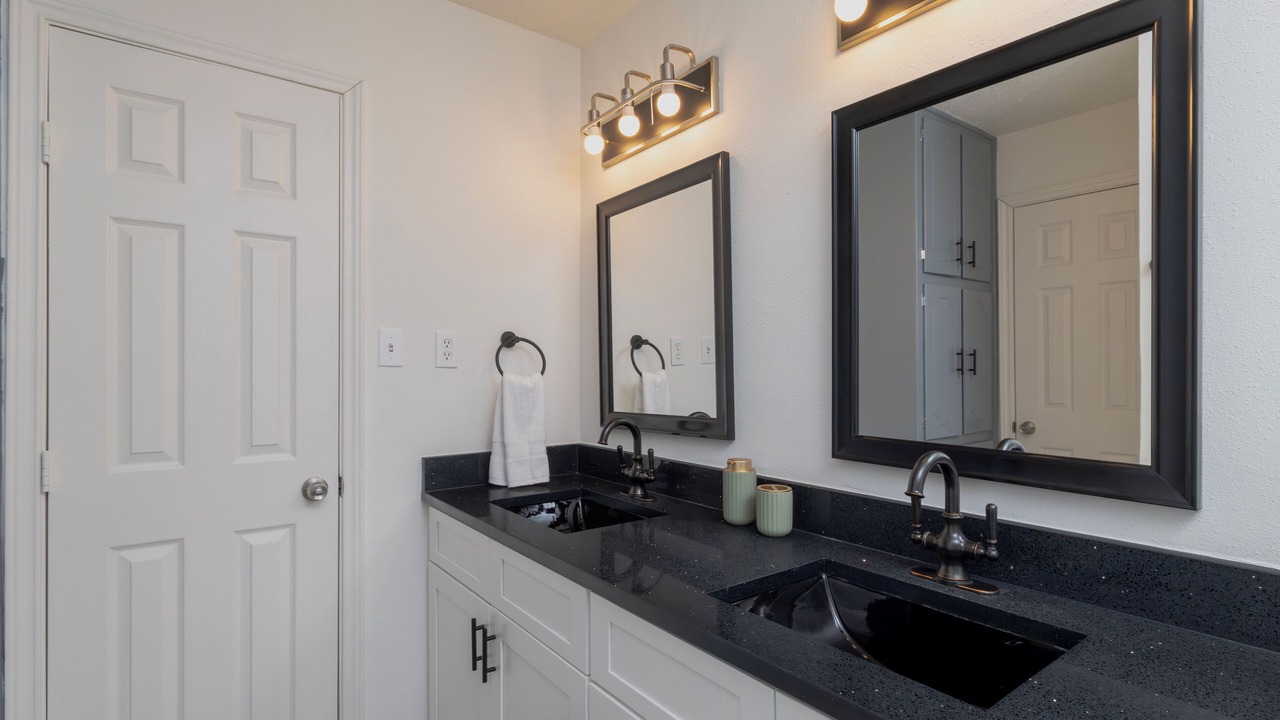 Photo of Bathroom in Euless