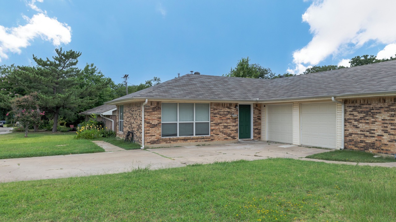 Photo of Others in Euless