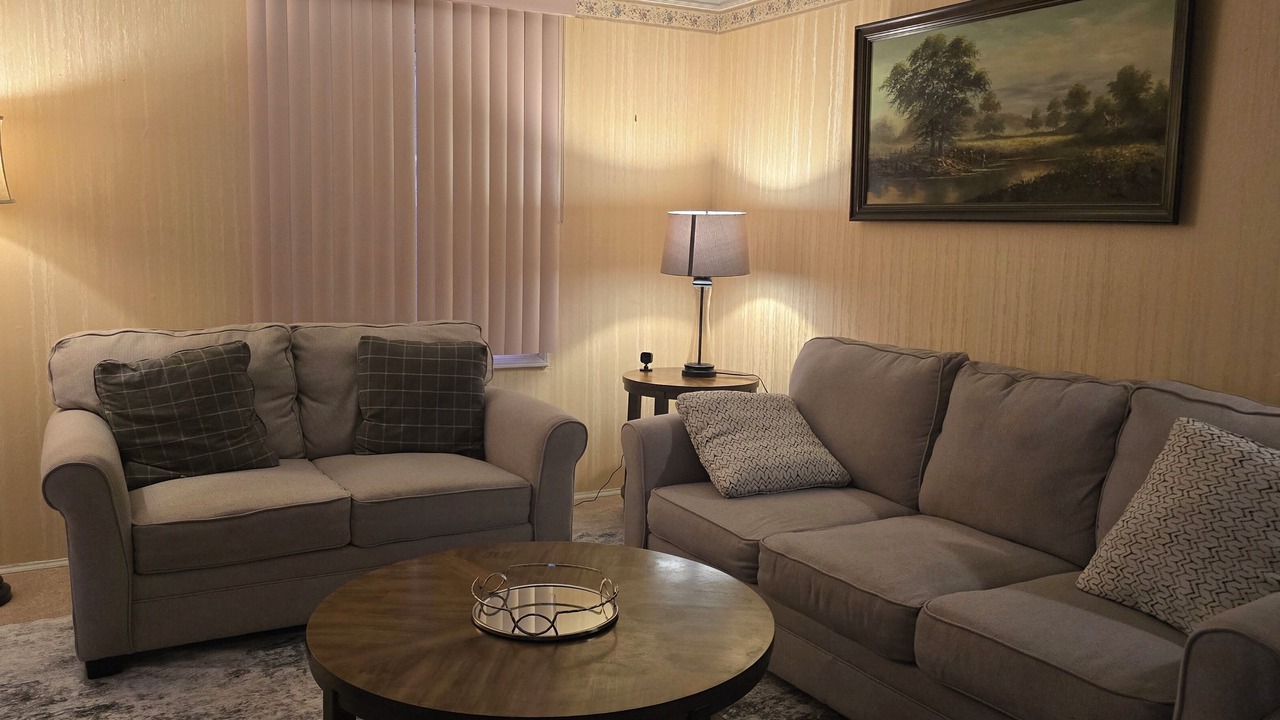 Photo of Livingroom in Taylor
