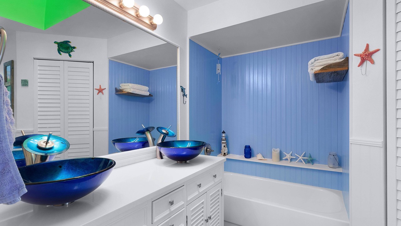Photo of Bathroom in Biggar