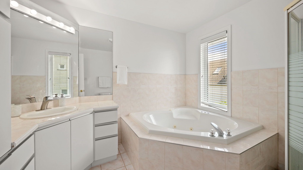 Photo of Bathroom in Rathwood