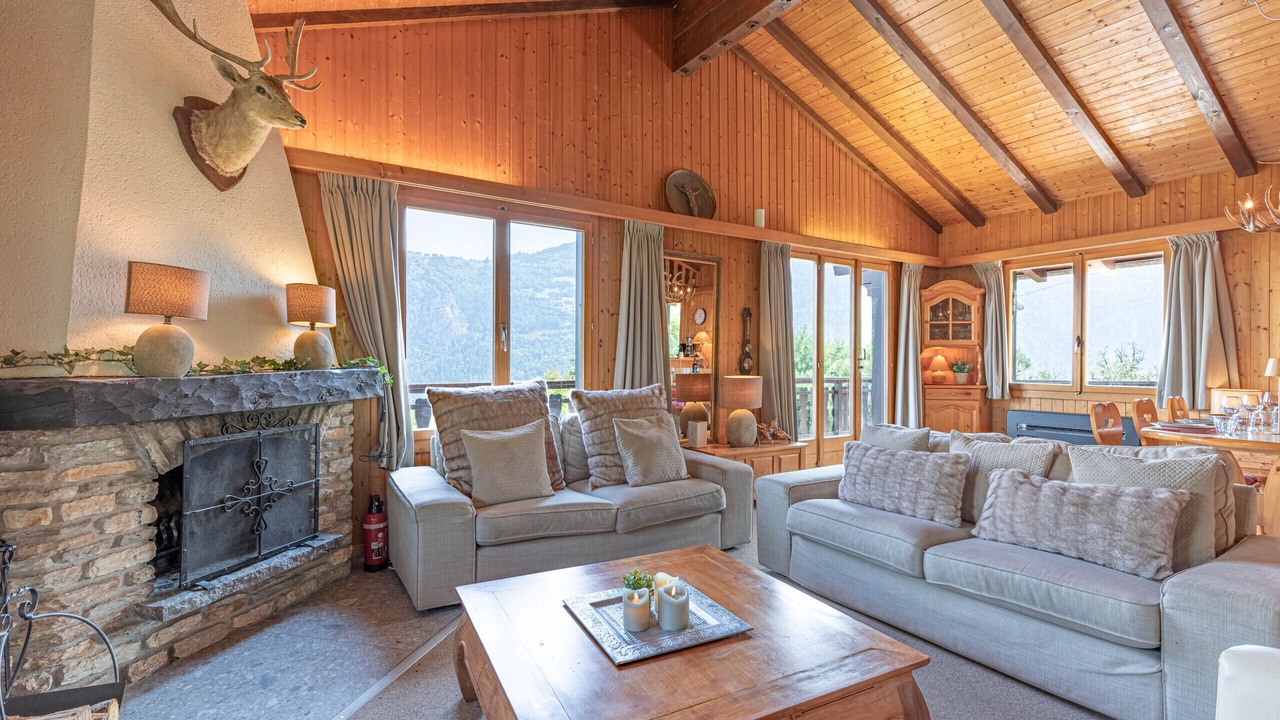 Photo of Livingroom in Vex