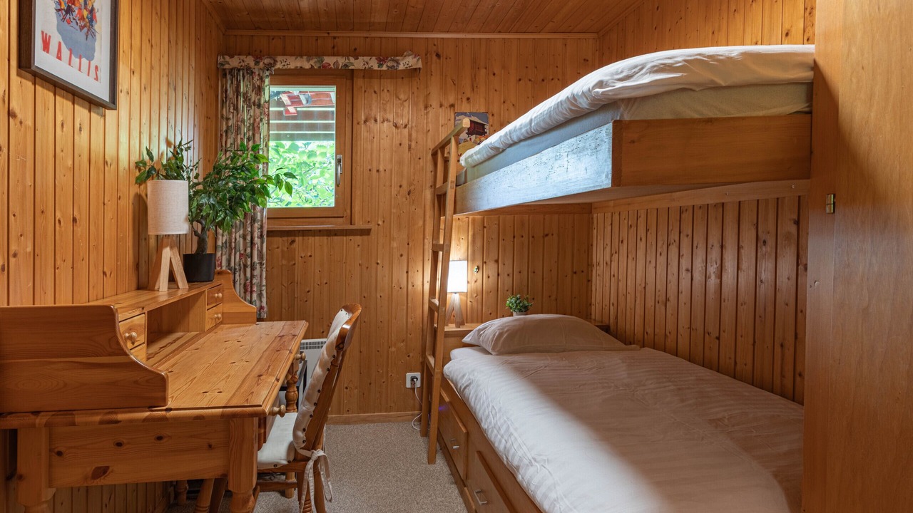 Photo of Bedroom in Vex