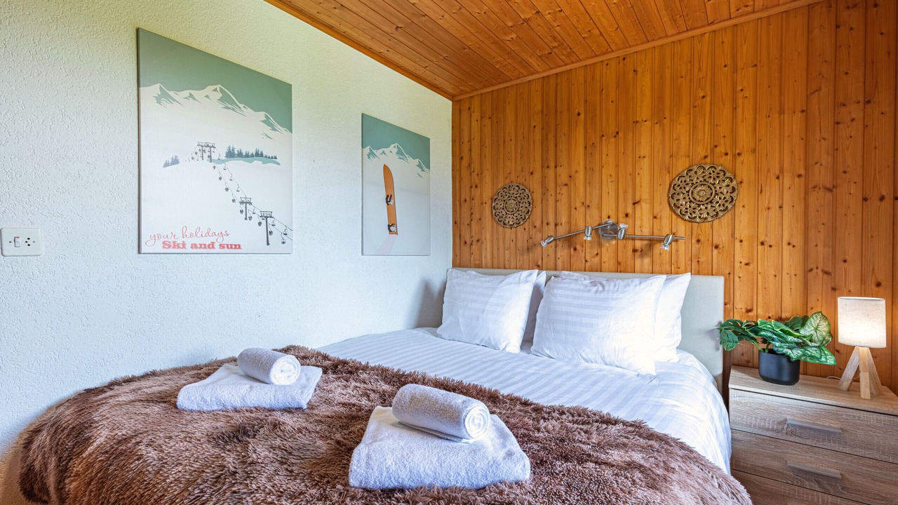 Photo of Bedroom in Vex