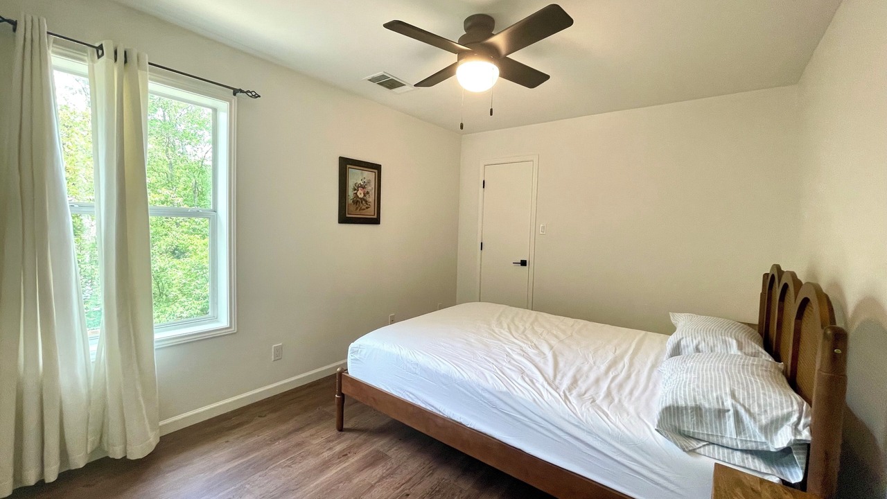 Photo of Bedroom in North Loop