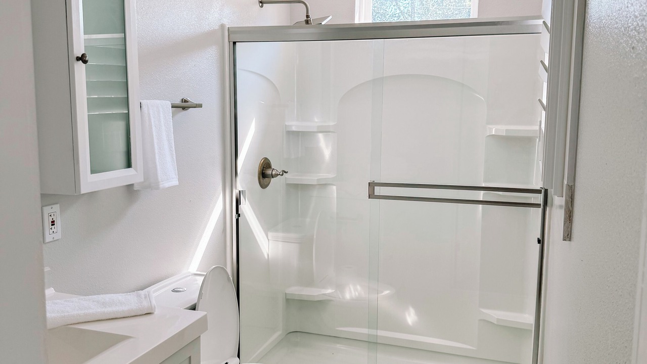 Photo of Bathroom in Blountstown