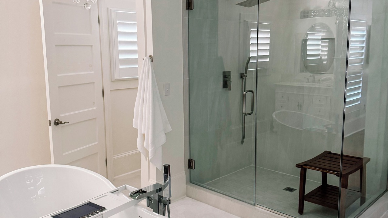 Photo of Bathroom in Blountstown