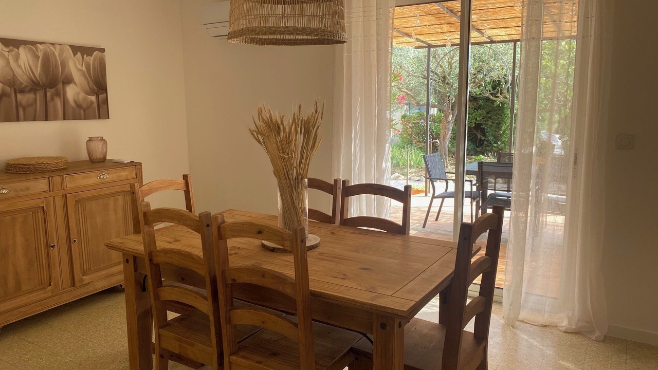 Photo of Others in Seguret