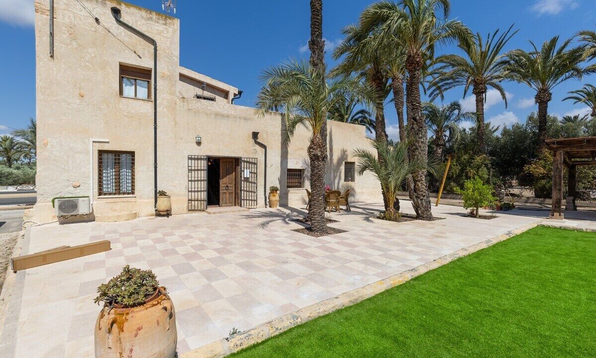 Photo of Outdoor in Algoros