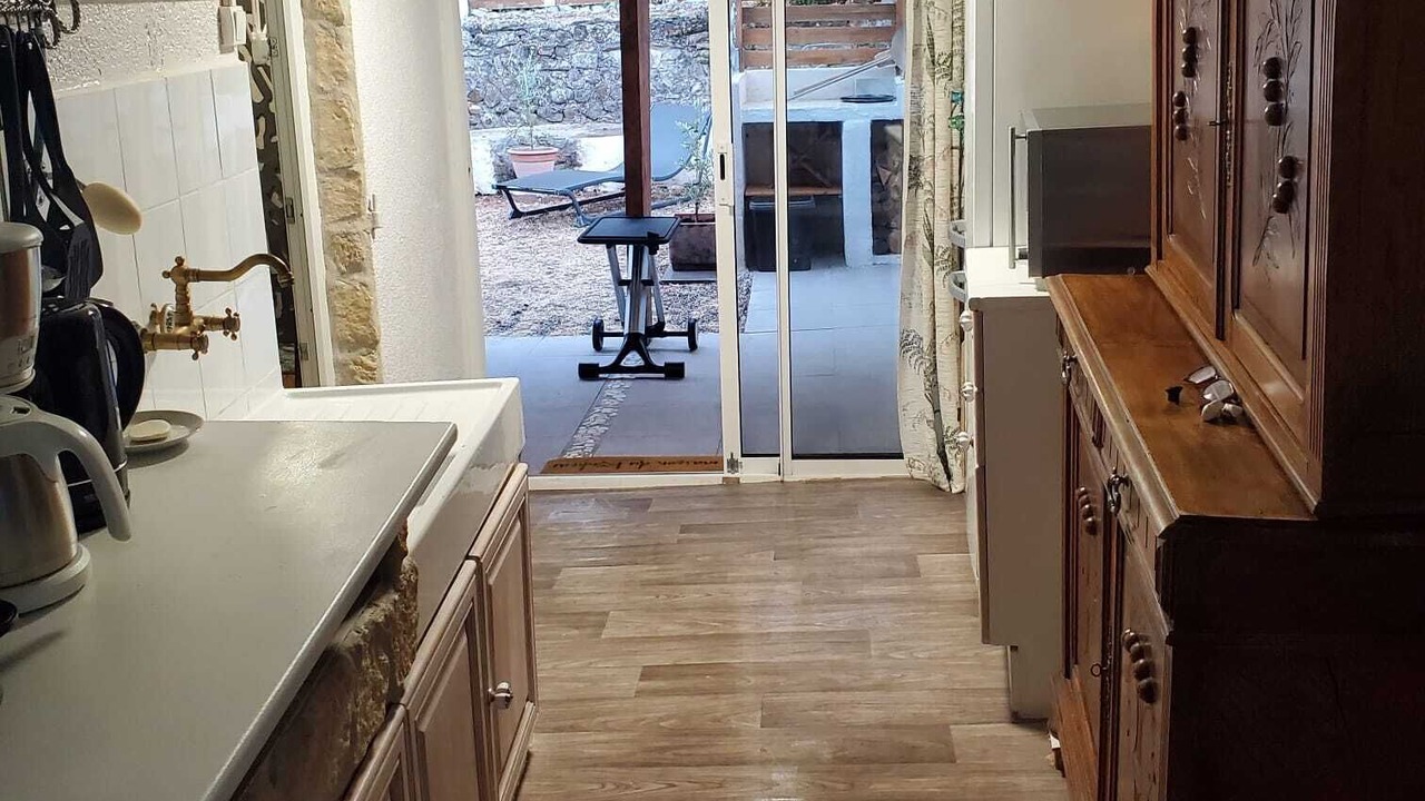 Photo of Kitchen in Mezel