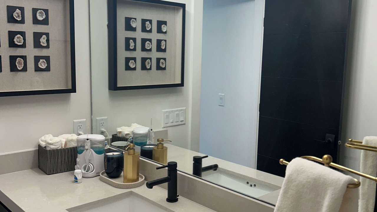 Photo of Bathroom in Eden