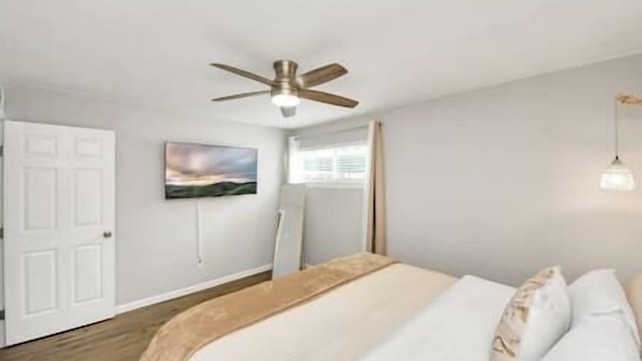 Photo of Bedroom in Greenway Plaza-Upper Kirby