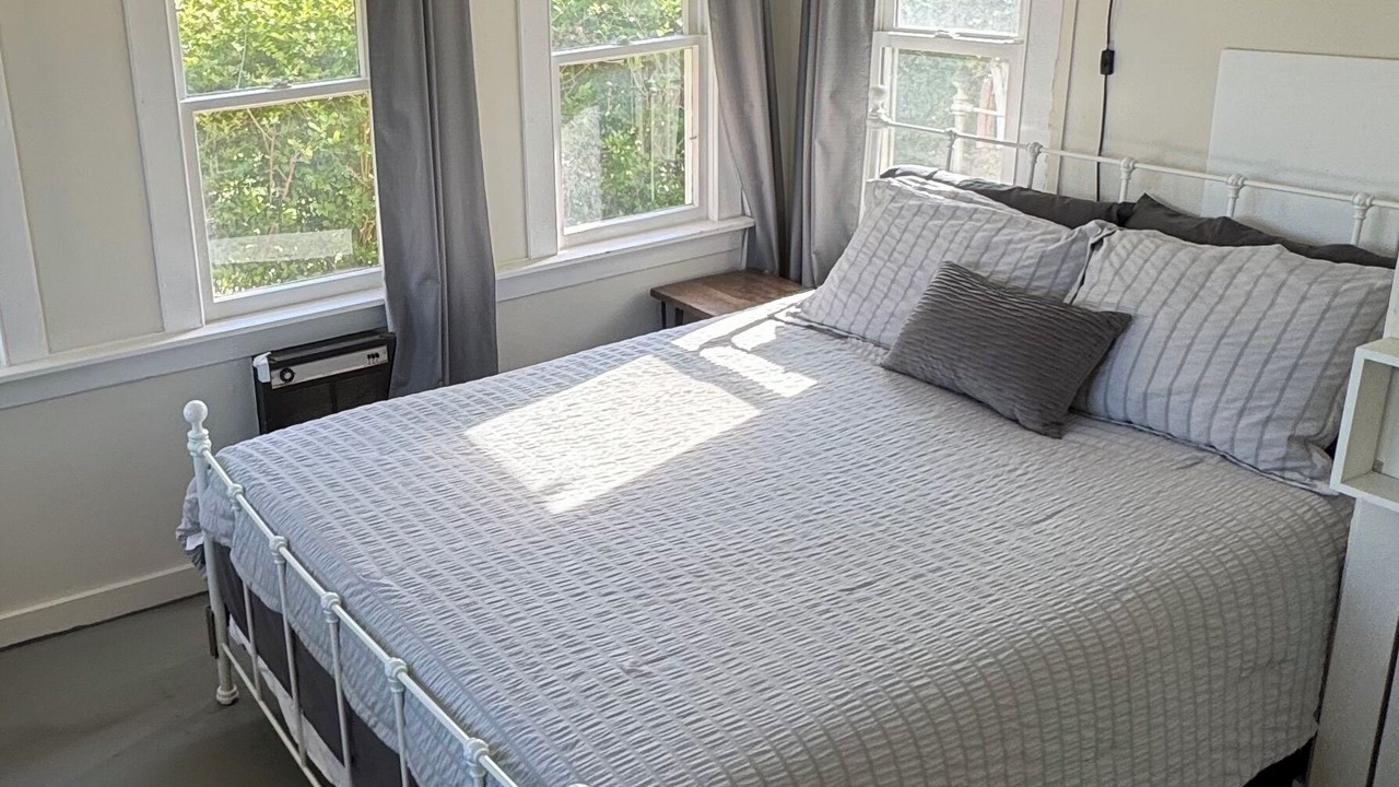 Photo of Bedroom in Canandaigua