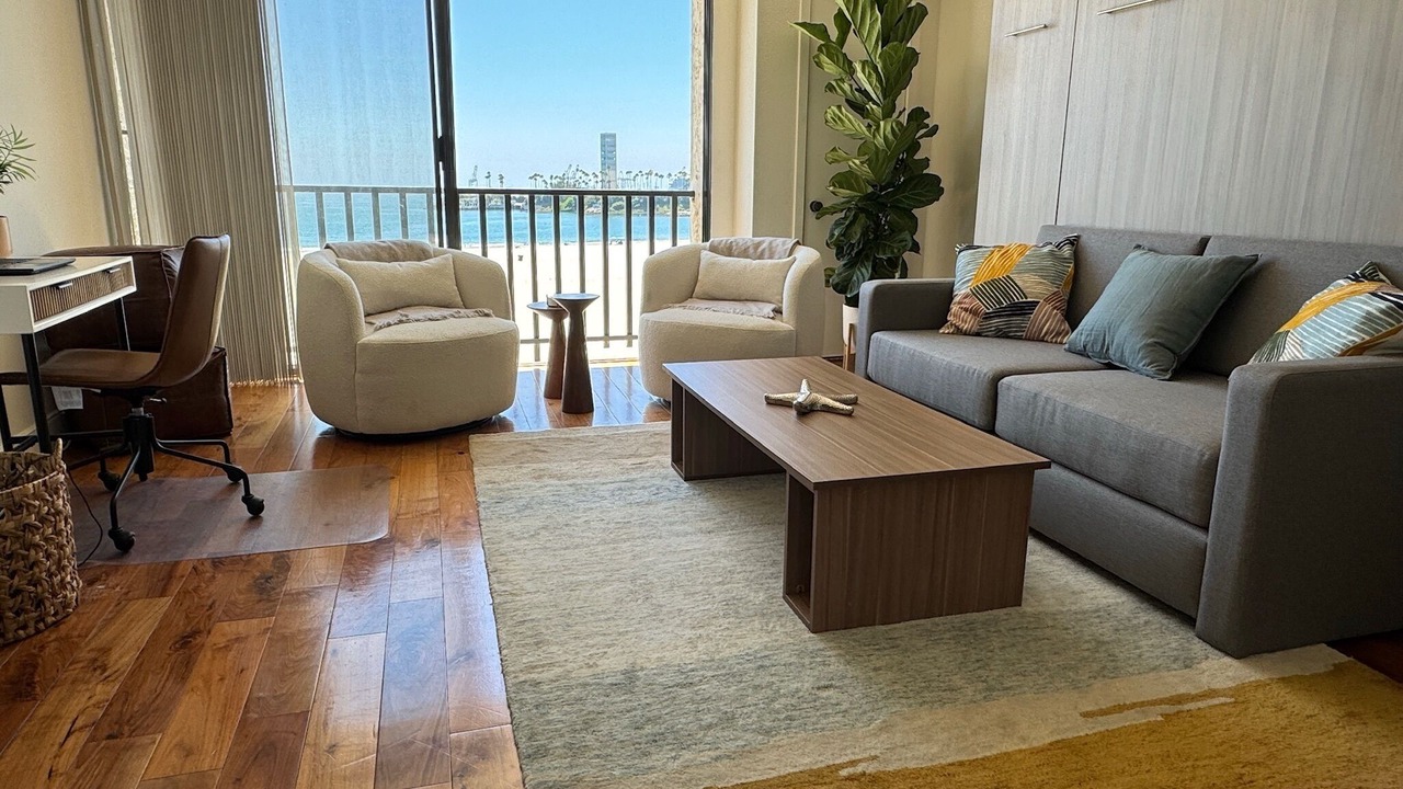 Photo of Livingroom in Alamitos Beach
