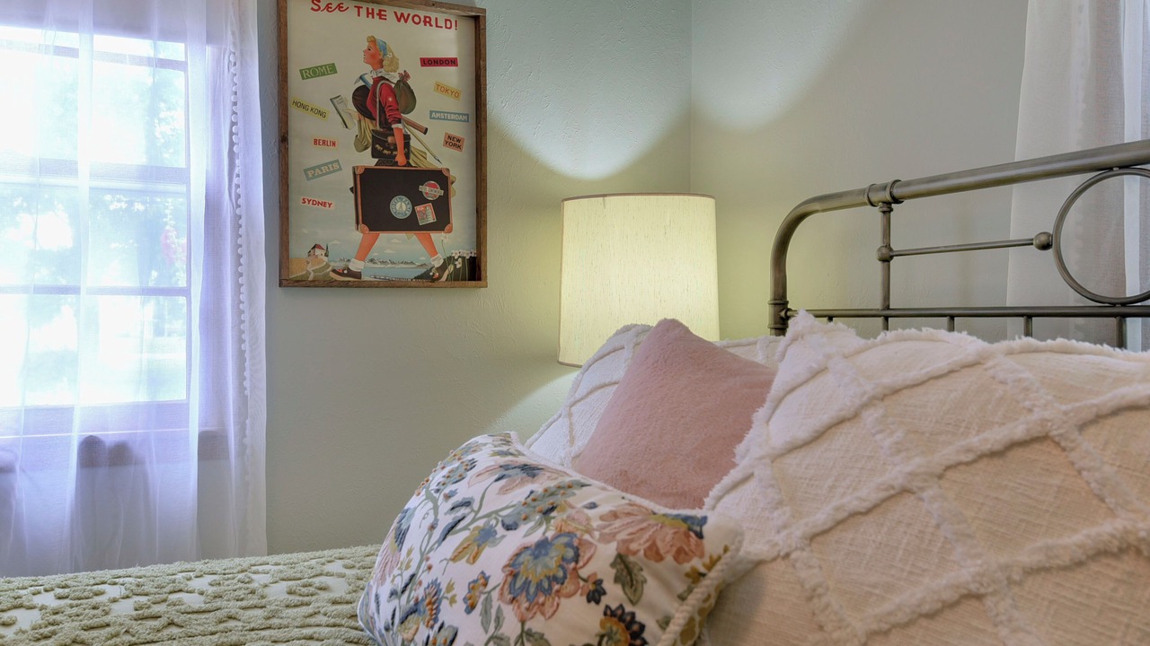Photo of Bedroom in Pittsburg