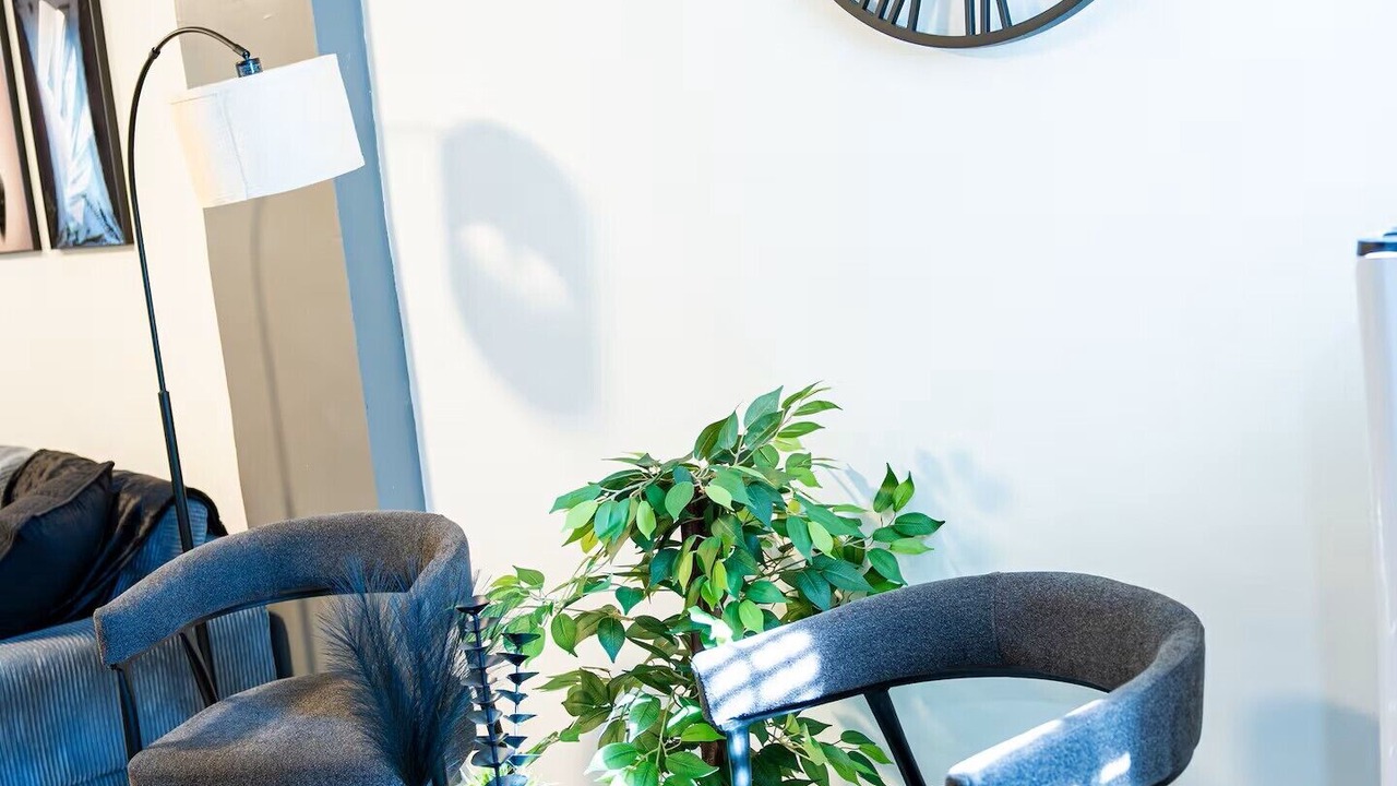 Photo of Others in Reading