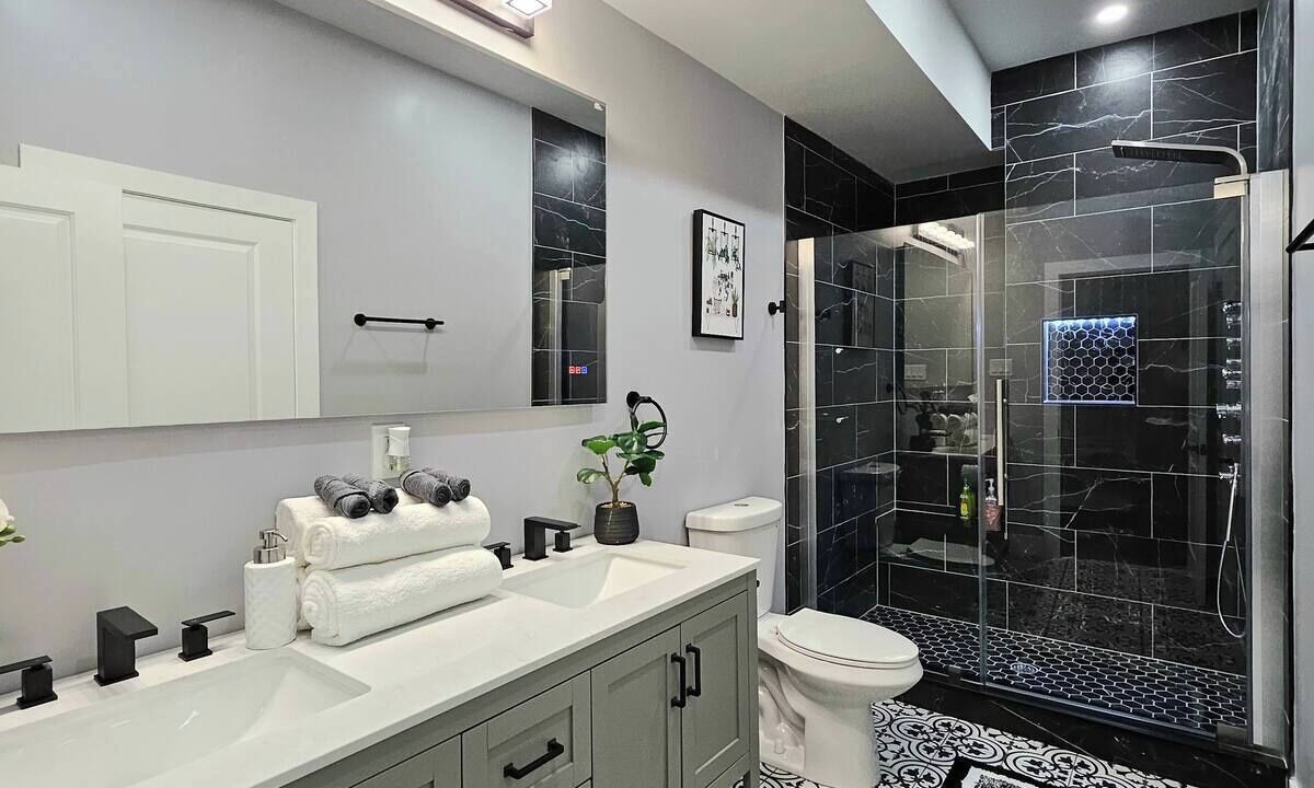 Photo of Bathroom in Newbold