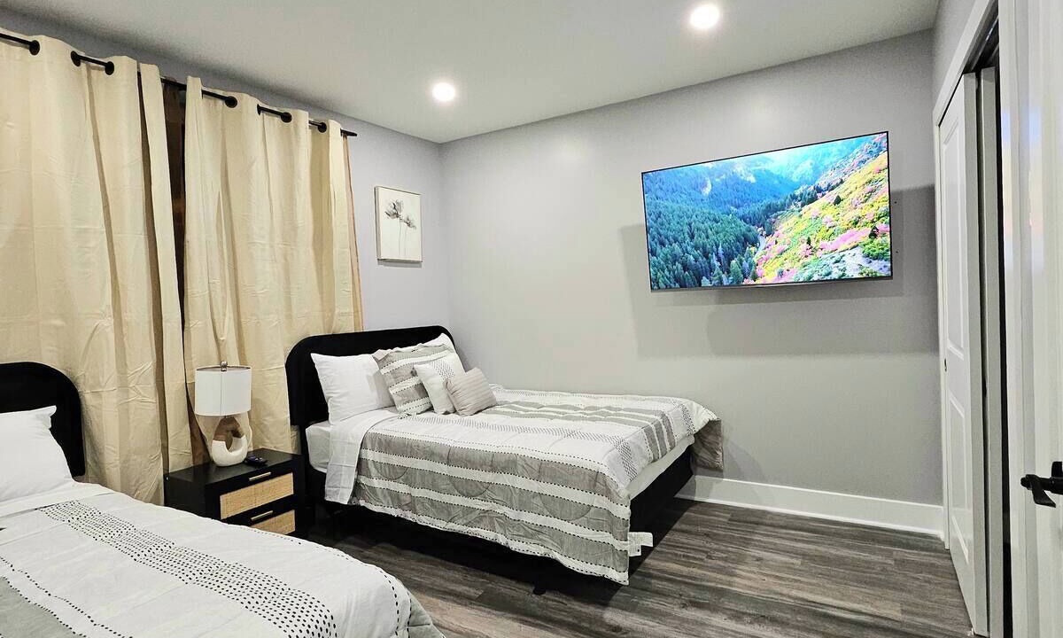 Photo of Bedroom in Newbold