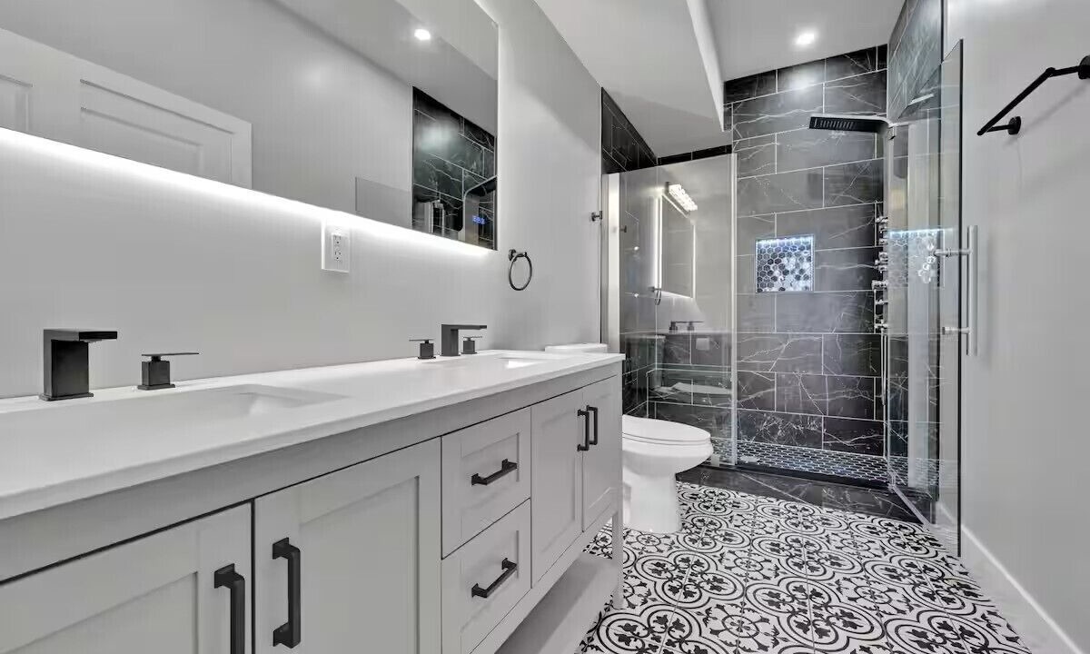 Photo of Bathroom in Newbold
