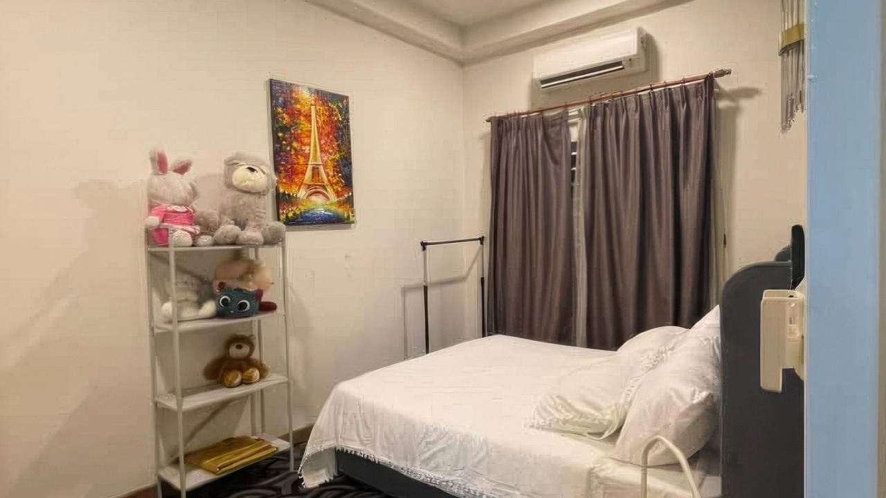 Photo of Bedroom in Desa Pandan