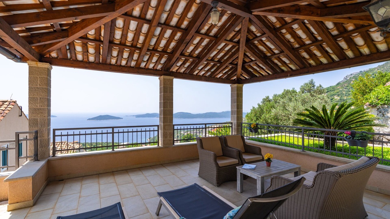 Photo of Patio Balcony in Brsecine