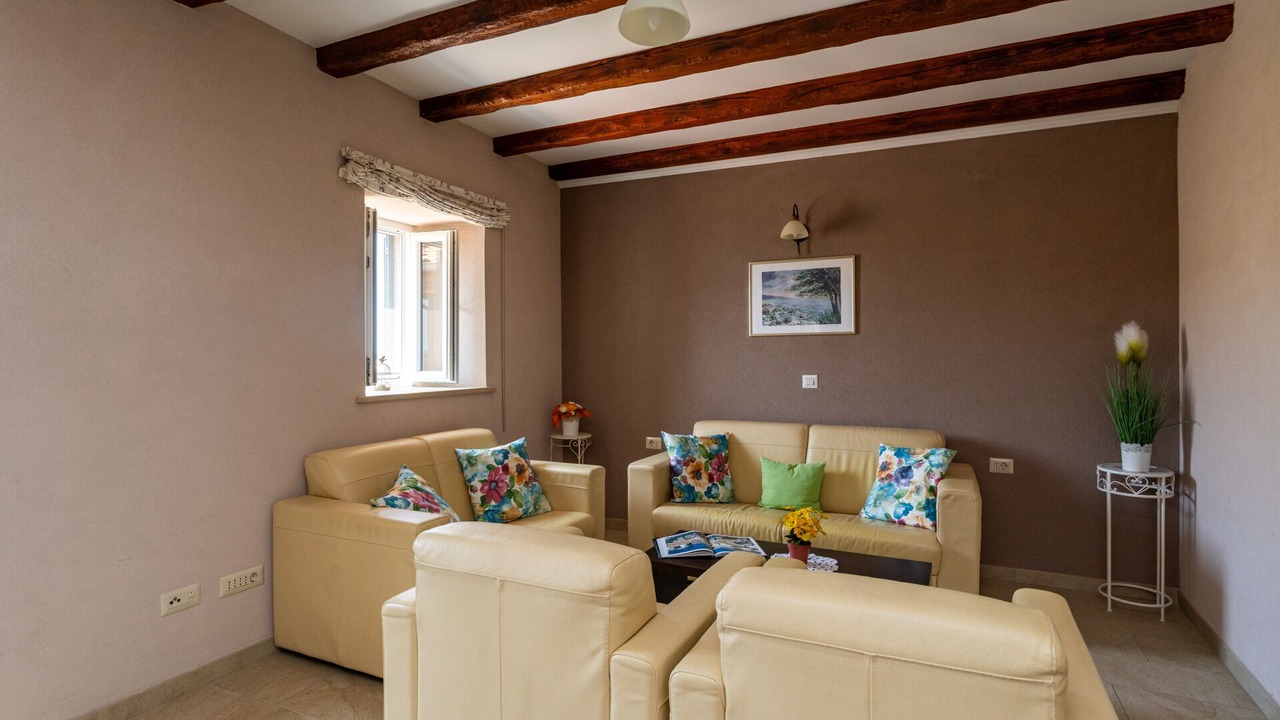 Photo of Livingroom in Brsecine