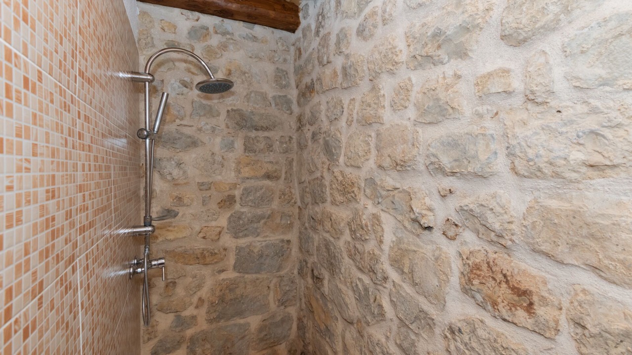 Photo of Bathroom in Prolozac