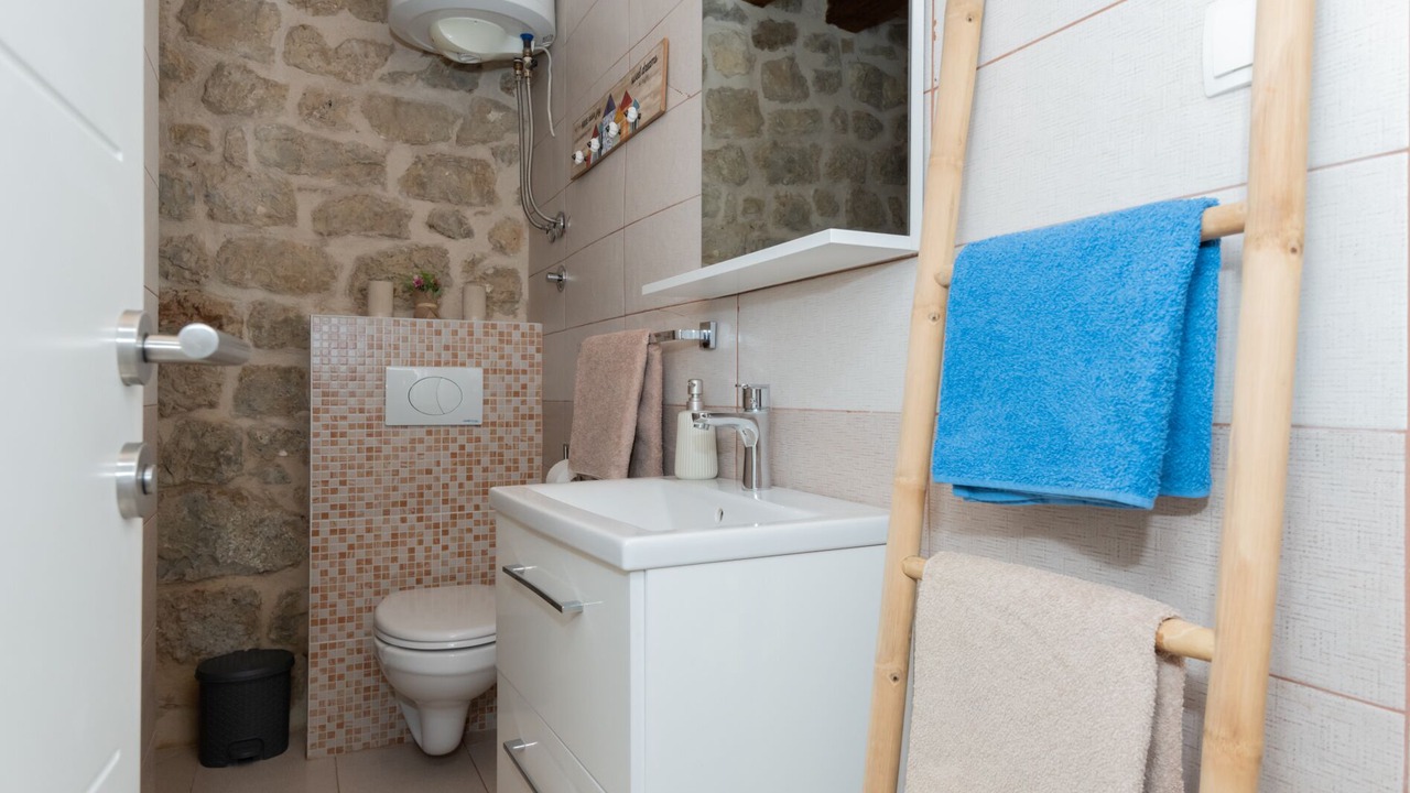 Photo of Bathroom in Prolozac