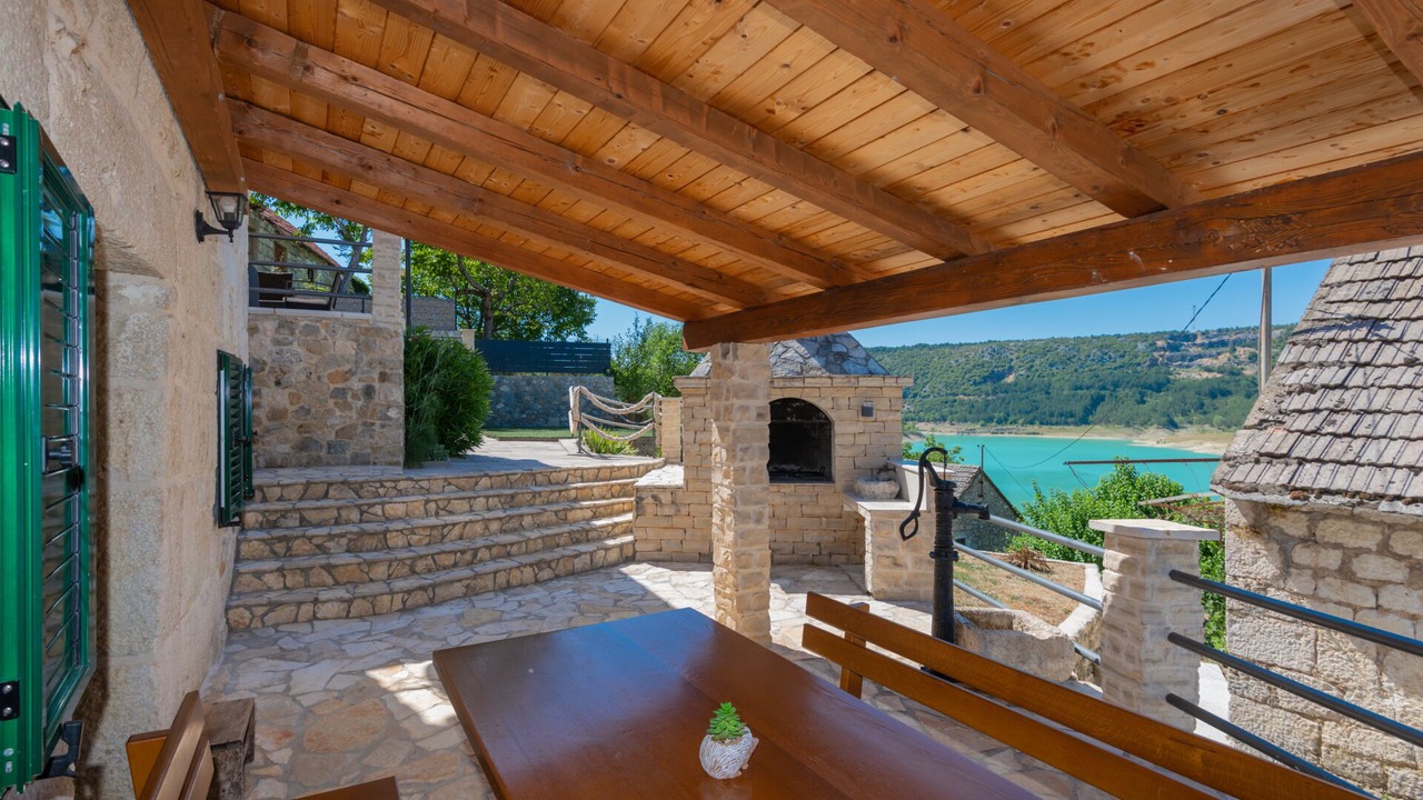 Photo of Outdoor in Prolozac