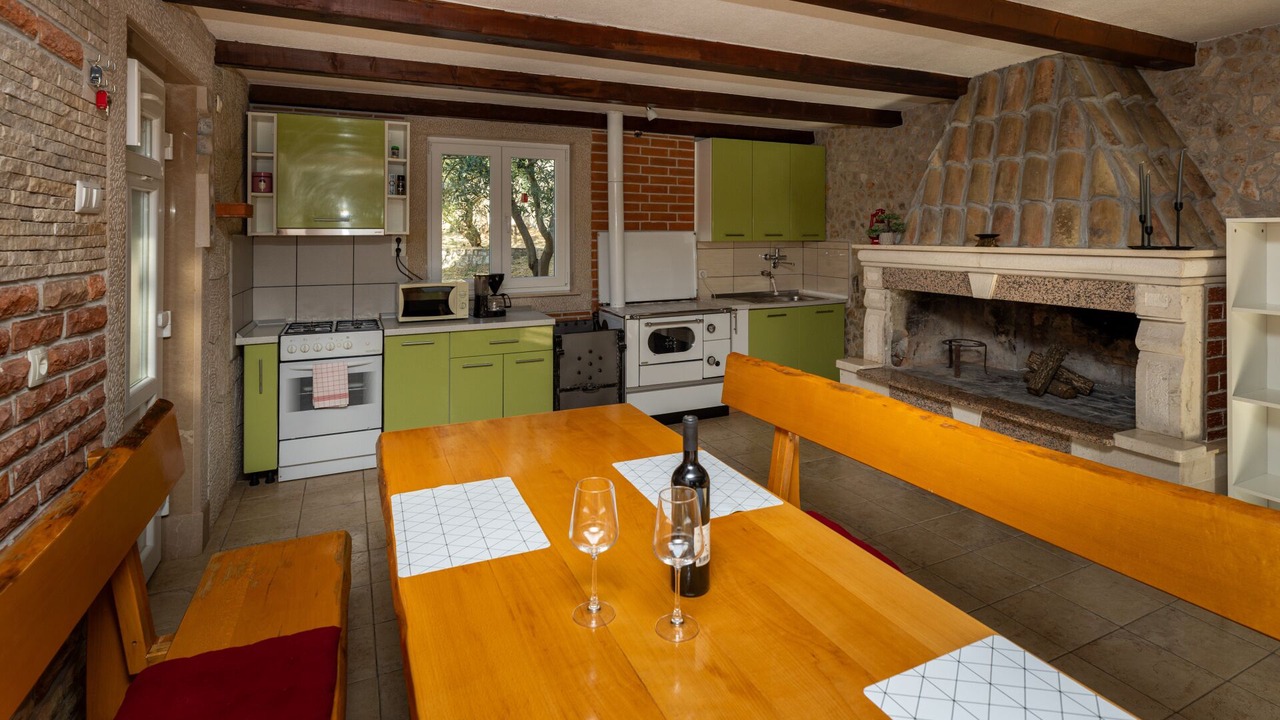 Photo of Kitchen in Vid