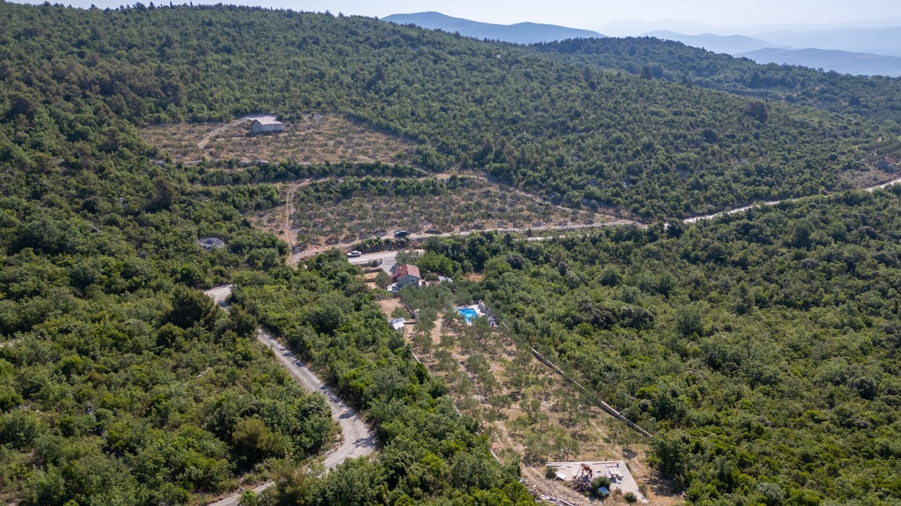 Photo of Outdoor in Vid