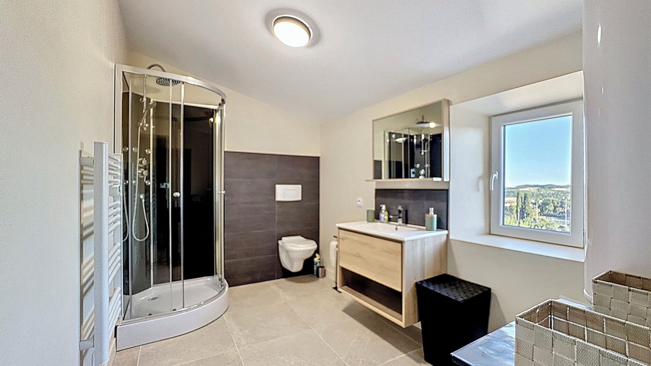 Photo of Bathroom in Ledignan