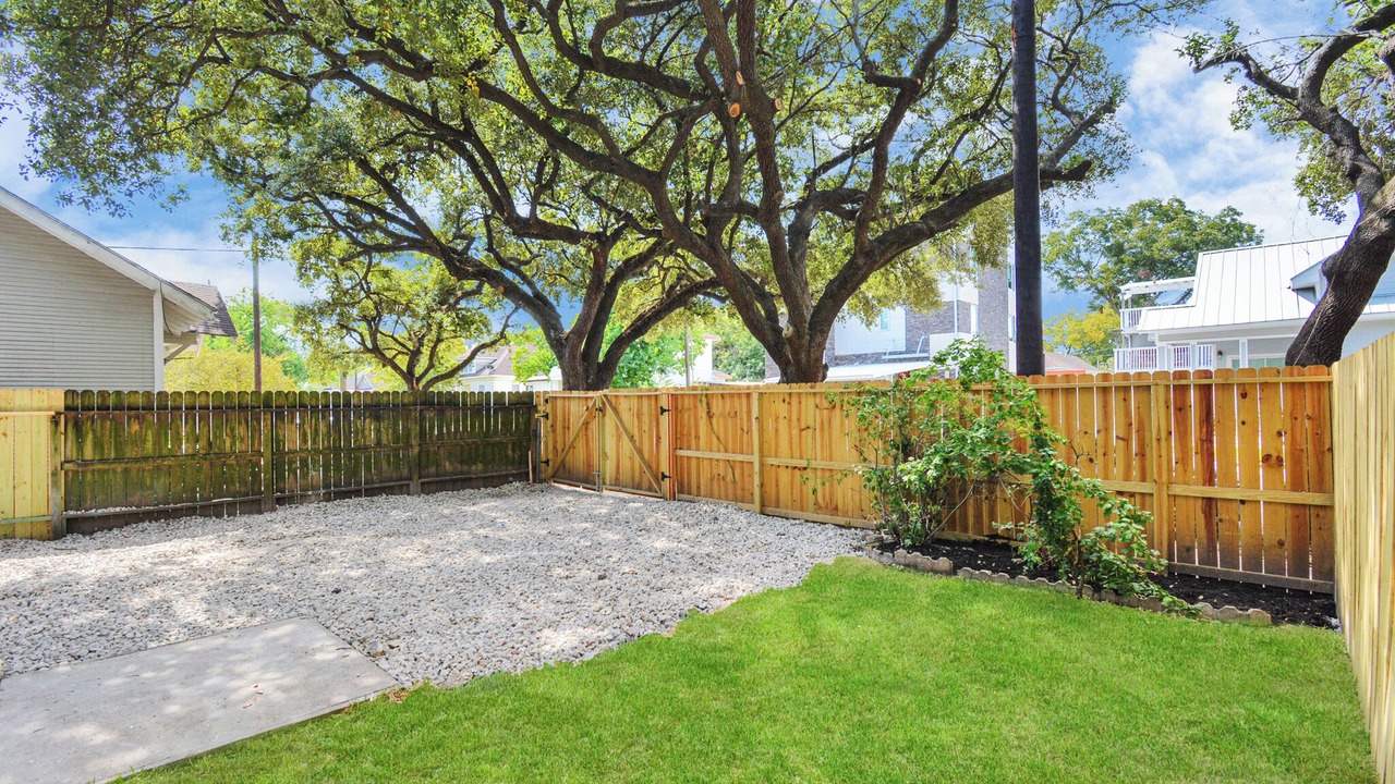 Photo of Outdoor in Northside