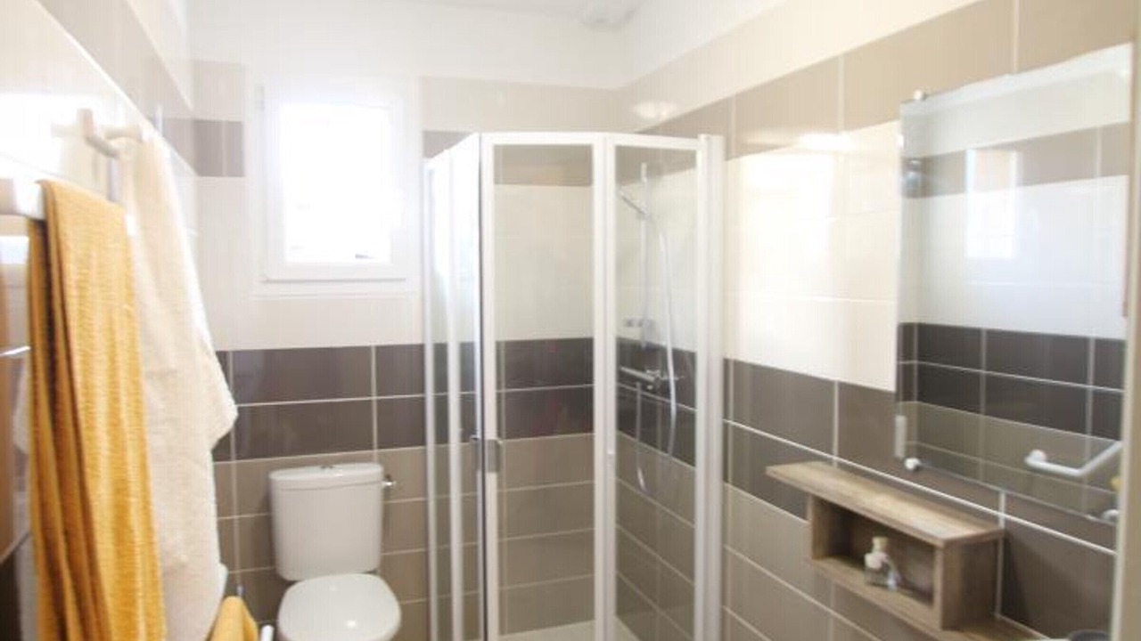 Photo of Bathroom in Morville