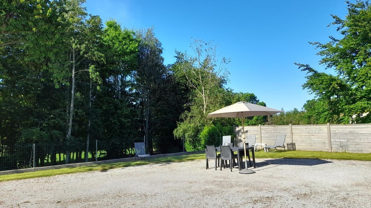 Photo of Patio Balcony in Morville