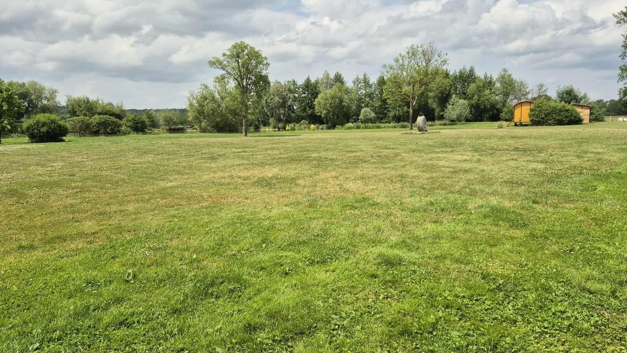 Photo of Outdoor in Chessy-les-Pres