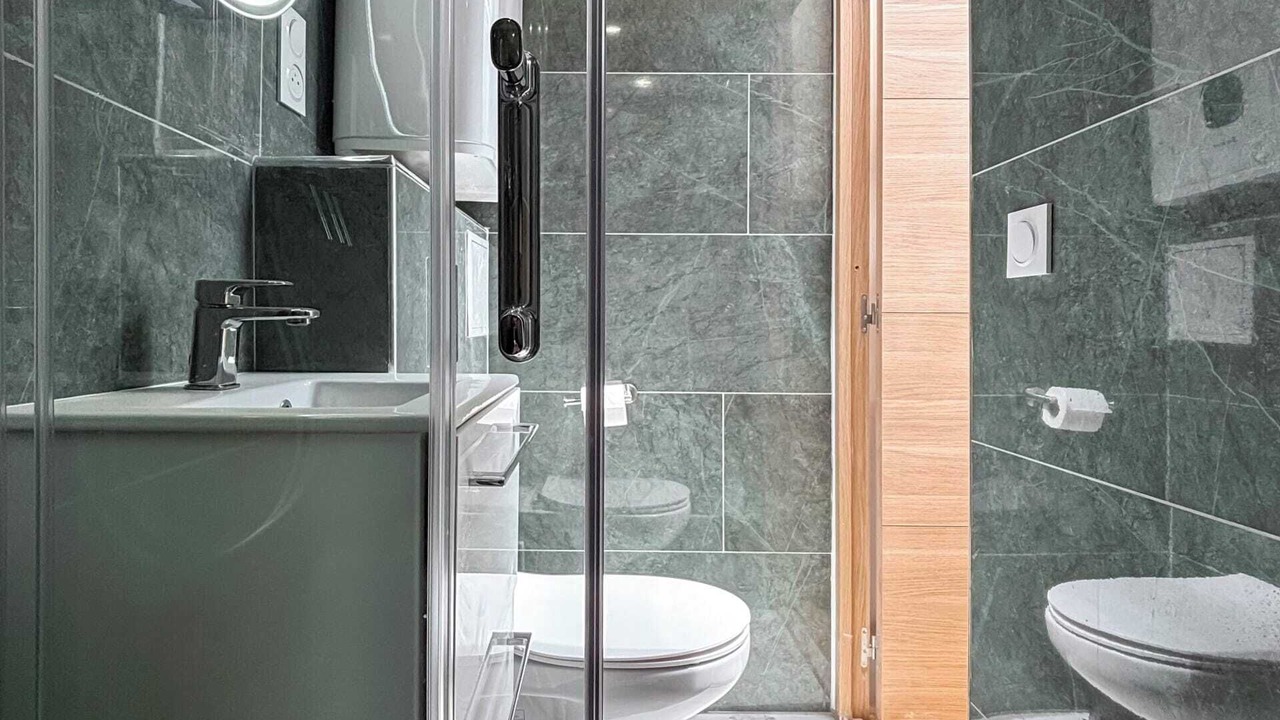 Photo of Bathroom in Le Pre-Saint-Gervais