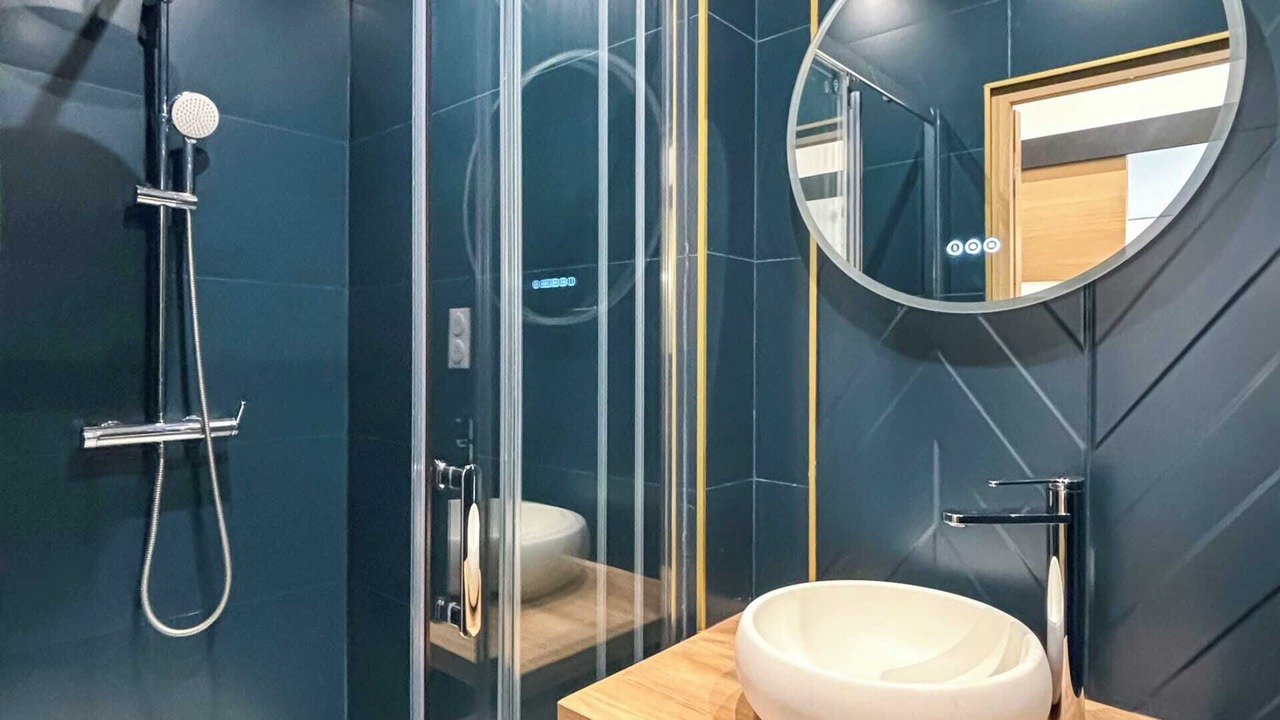 Photo of Bathroom in Le Pre-Saint-Gervais
